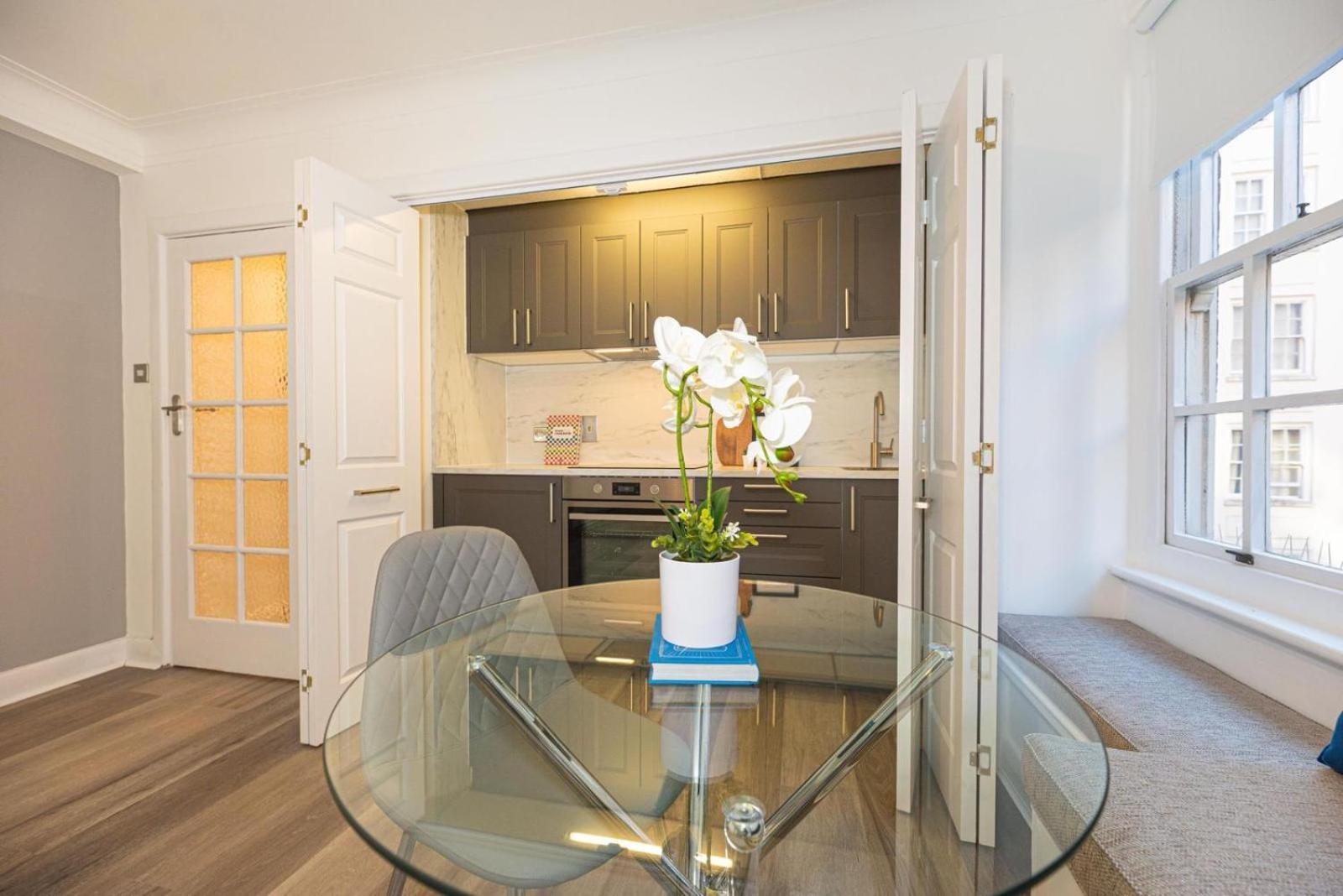 Sg, Boutique Mayfair Central London Apartment Exterior photo